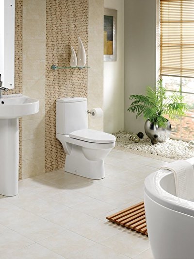 exterior-clean-white-modern-bathroom-design-with-glass-roof-awesome-modern-roof-designs1.jpg