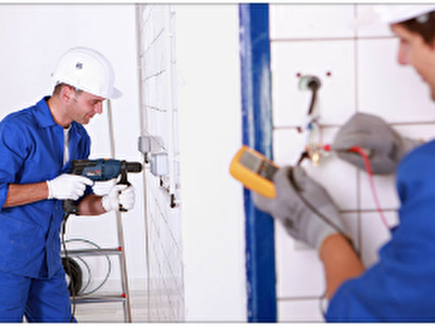 home-automation-installation-team.png